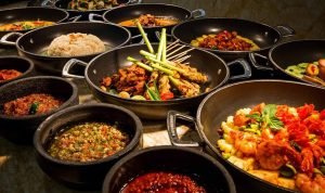 Cicipi 4 Kuliner Khas Nusantara yang Menggugah Selera. Cicipi 4 Kuliner Khas Nusantara yang Menggugah Selera.