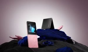 Ponsel Lipat Pertama Infinix Meluncur, Infinix Zero Flip  Artikel ini telah tayang di Kompas.com dengan judul "Ponsel Lipat Pertama Infinix Meluncur, Infinix Zero Flip", Klik untuk baca: https://tekno.kompas.com/read/2024/09/29/09060087/ponsel-lipat-pertama-infinix-meluncur-infinix-zero-flip.   Kompascom+ baca berita tanpa iklan: https://kmp.im/plus6 Download aplikasi: https://kmp.im/app6 Ponsel Lipat Pertama Infinix Meluncur, Infinix Zero Flip Artikel ini telah tayang di Kompas.com dengan judul "Ponsel Lipat Pertama Infinix Meluncur, Infinix Zero Flip", Klik untuk baca: https://tekno.kompas.com/read/2024/09/29/09060087/ponsel-lipat-pertama-infinix-meluncur-infinix-zero-flip. Kompascom+ baca berita tanpa iklan: https://kmp.im/plus6 Download aplikasi: https://kmp.im/app6