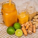 Minum Jamu untuk Kesehatan: Tradisi Herbal yang Terbukti Ampuh