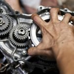 Ini yang Dimaksud dengan Turun Mesin pada Motor: Penyebab dan Dampaknya