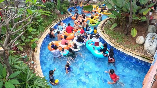 Kolam Renang di Bekasi