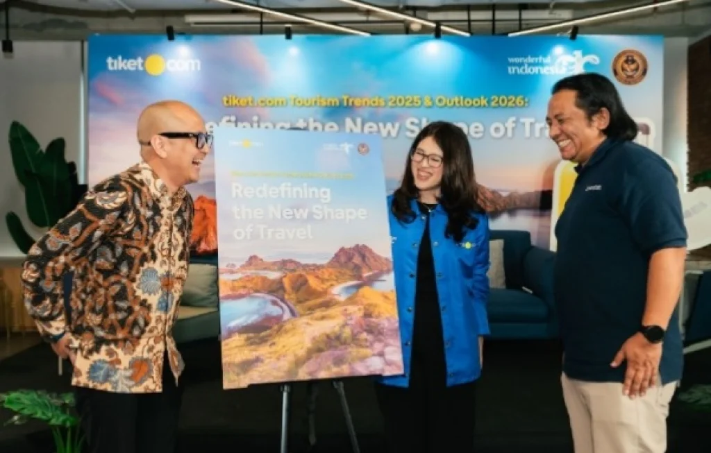 Tren Liburan Singkat