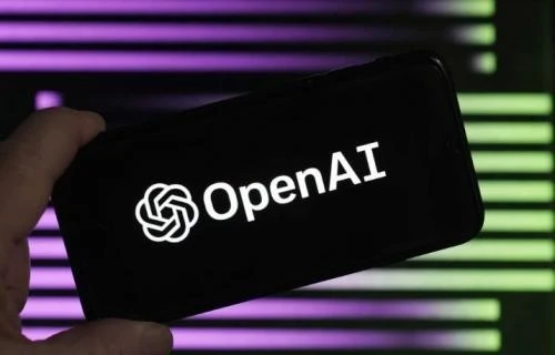 OpenAI batalkan model AI